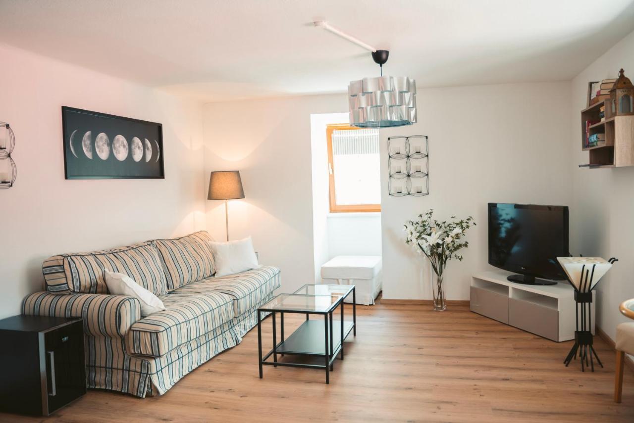 Apartment Hainfeld Eksteriør bilde